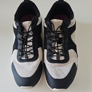 Black and White Men's Sneakers